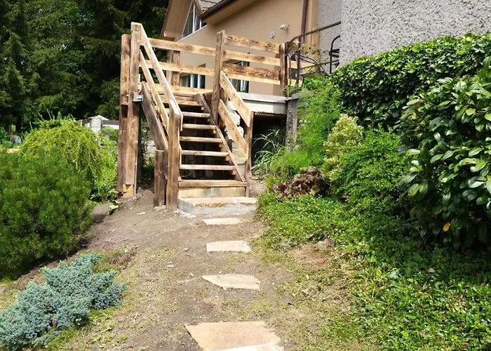 Appartement Pod Ostasem Police nad Metují